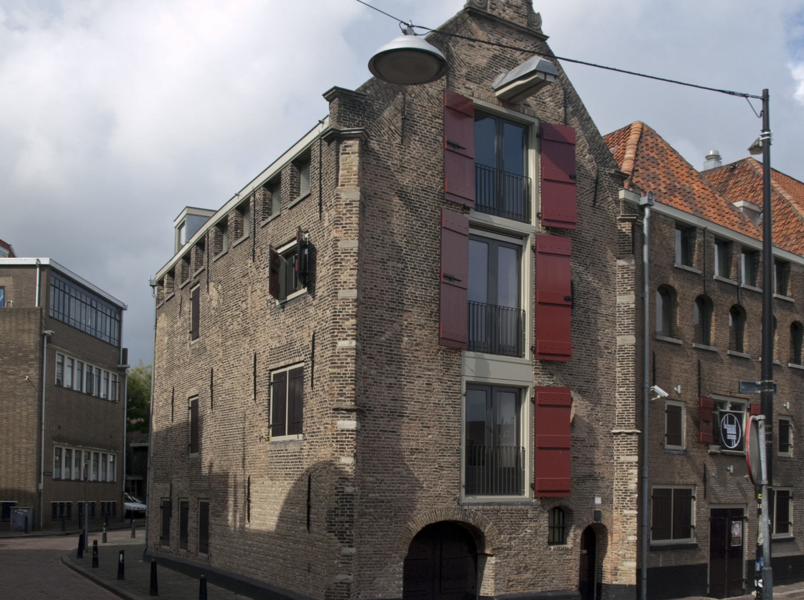 Fotografie: Ymblanter op https://nl.wikipedia.org/wiki/Dolhuis_(Dordrecht)